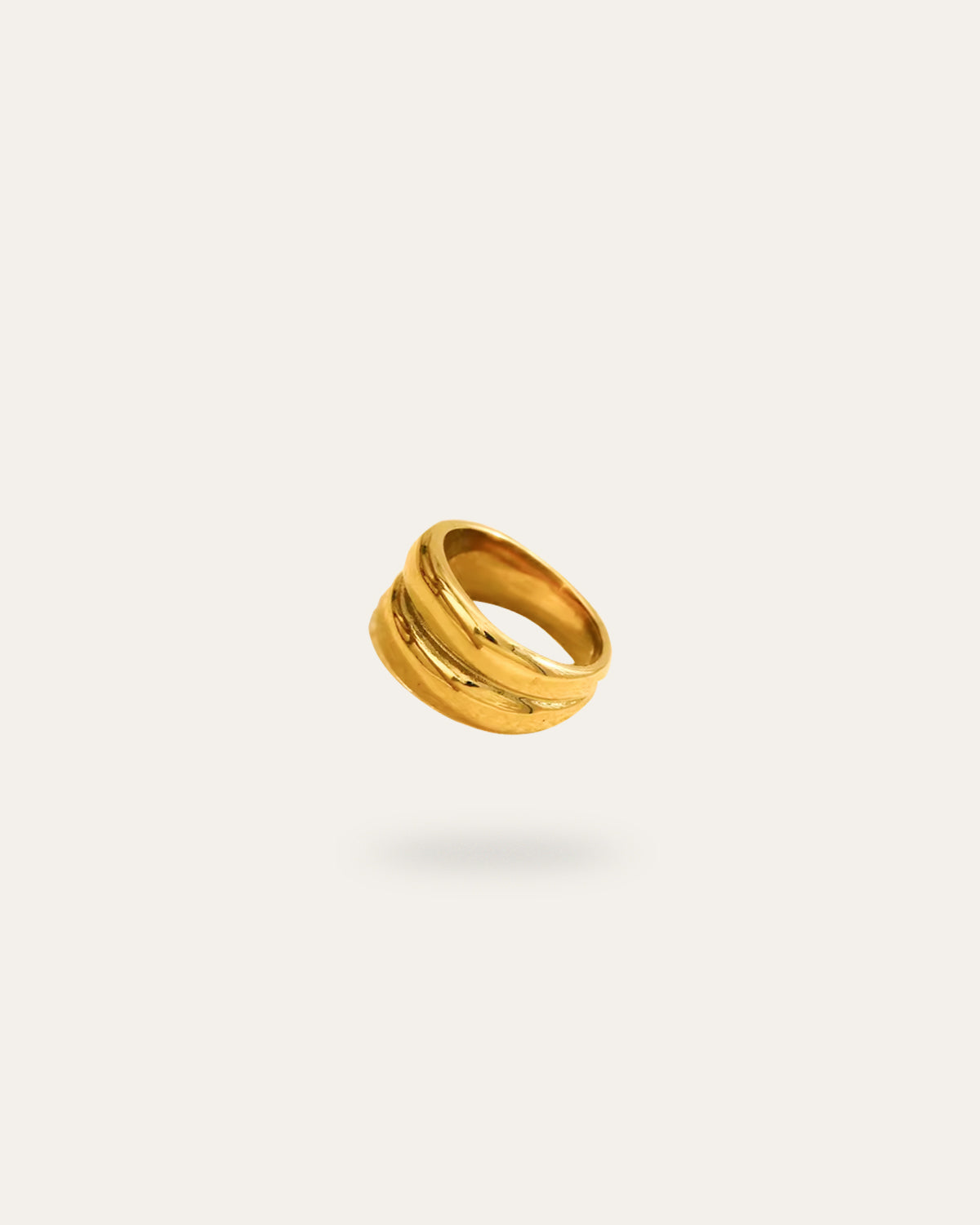 Amara Ring, in 18K gold-plated 316L stainless steel (gold), waterproof, hypoallergenic, by VENTÙR